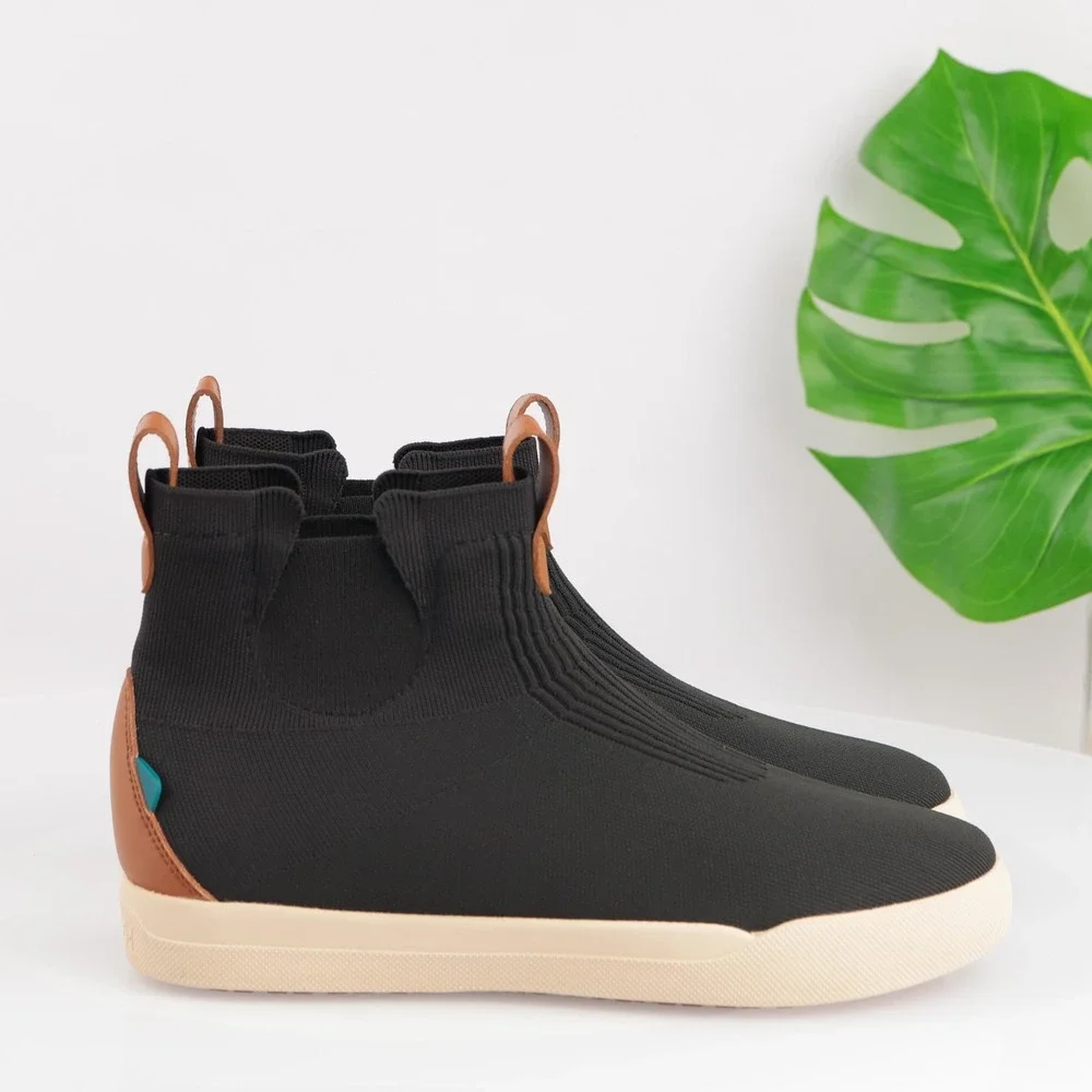 Vessi Mens Weekend Chelsea Boots Sneakers Size 10 Waterproof Black Tan Pull On